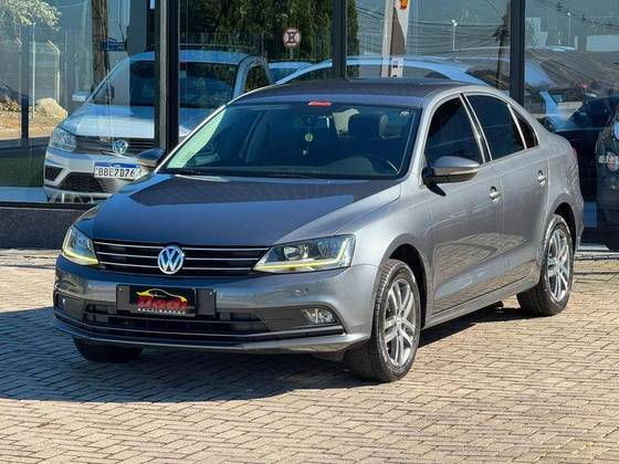 VOLKSWAGEN JETTA 1.4 16V TSI COMFORTLINE GASOLINA 4P TIPTRONIC VOLKSWAGEN JETTA 1.4 16V TSI COMFORTLINE GASOLINA 4P TIPTRONIC